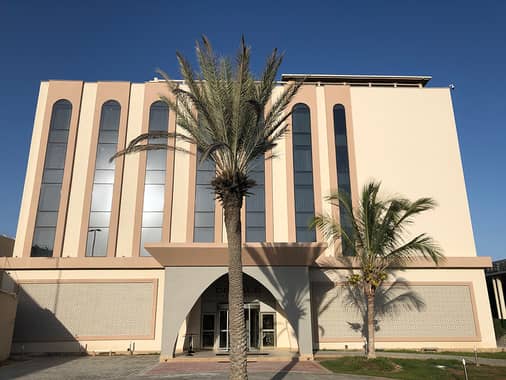 Decale Airport Hotel